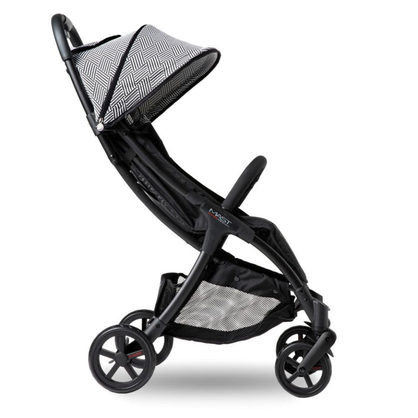 Poussette compacte M2 Optical Mast swiss design