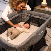 Nuna Sena Aire Schirmbett und Laufstall – Anthrazit