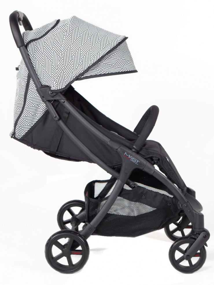 Poussette compacte M2 Optical Mast swiss design