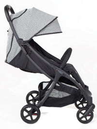Poussette compacte M2 Optical Mast swiss design
