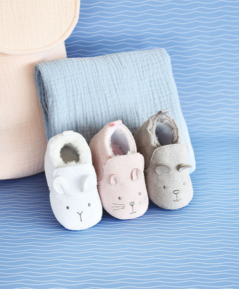 Coffret chaussons Bébé gris - 0/6 mois - Mode Bébé Claye