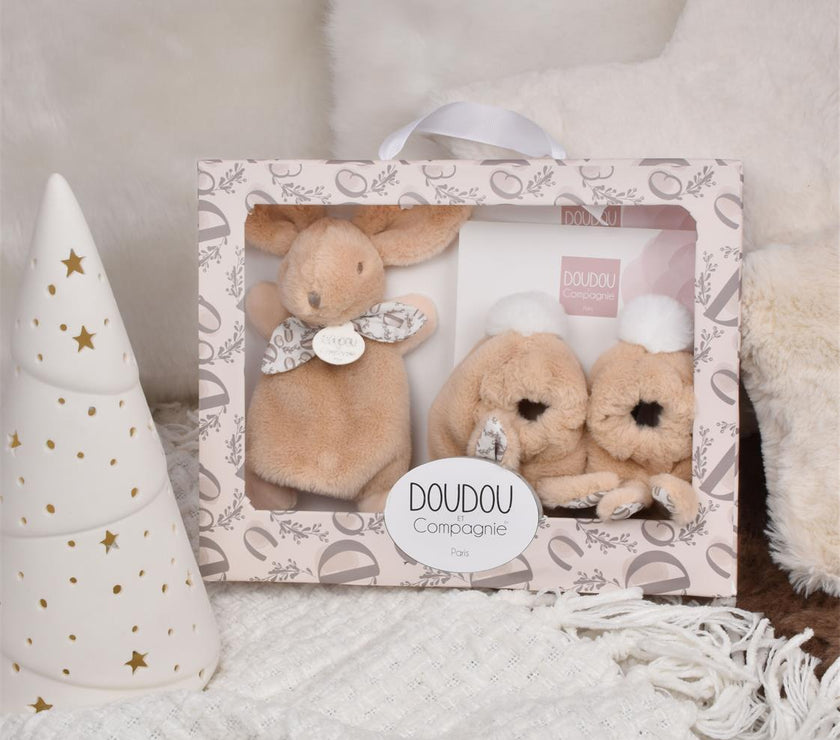 DOUDOU LAPIN - Coffret Chaussons et Doudou Beige - Mode Bébé Claye