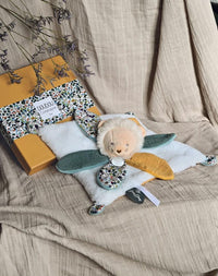 Doudou LION blanc avec pétales - BOH'AIME - Mode Bébé Claye