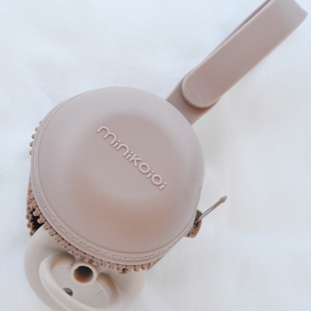 Etui pour sucette en silicone – Nude - Mode Bébé Claye