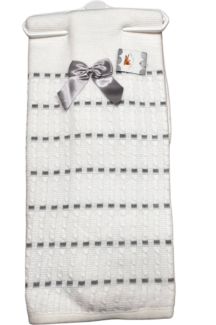 Couverture doublé en maille avec Nœud - Blanc/Gris - Mode Bébé Claye