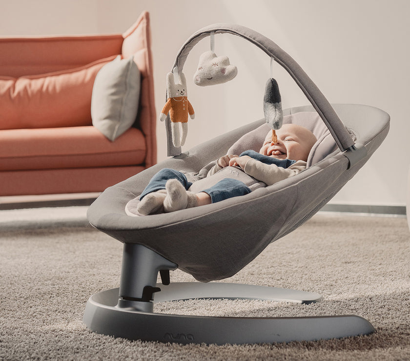 Nuna Transat Leaf Grow avec barre de jeux - Driftwood - Mode Bébé Claye