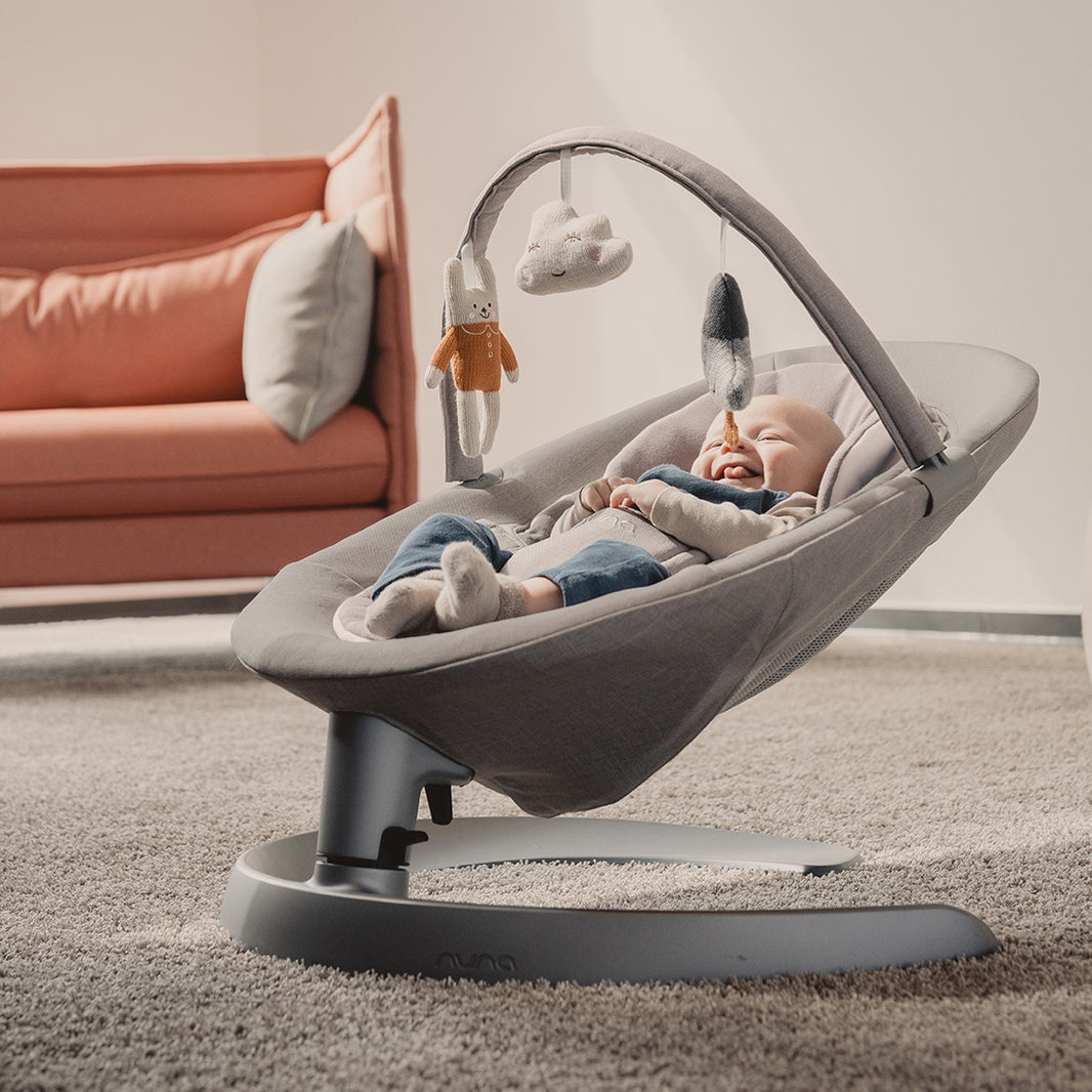 Nuna Transat Leaf Grow avec barre de jeux -Thyme