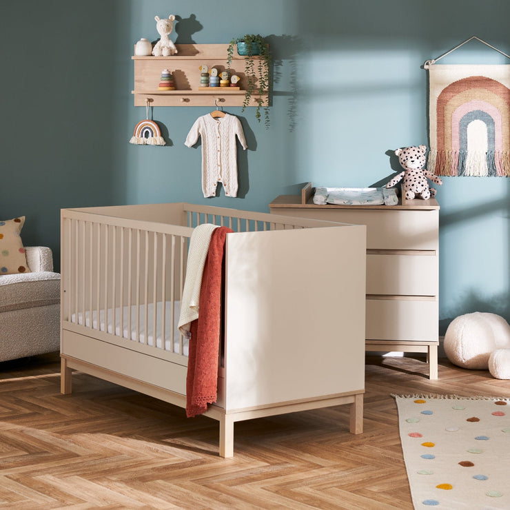 Chambre Duo Astrid - Lit 70x140cm + Commode 3 Tiroires - Satin - Mode Bébé Claye