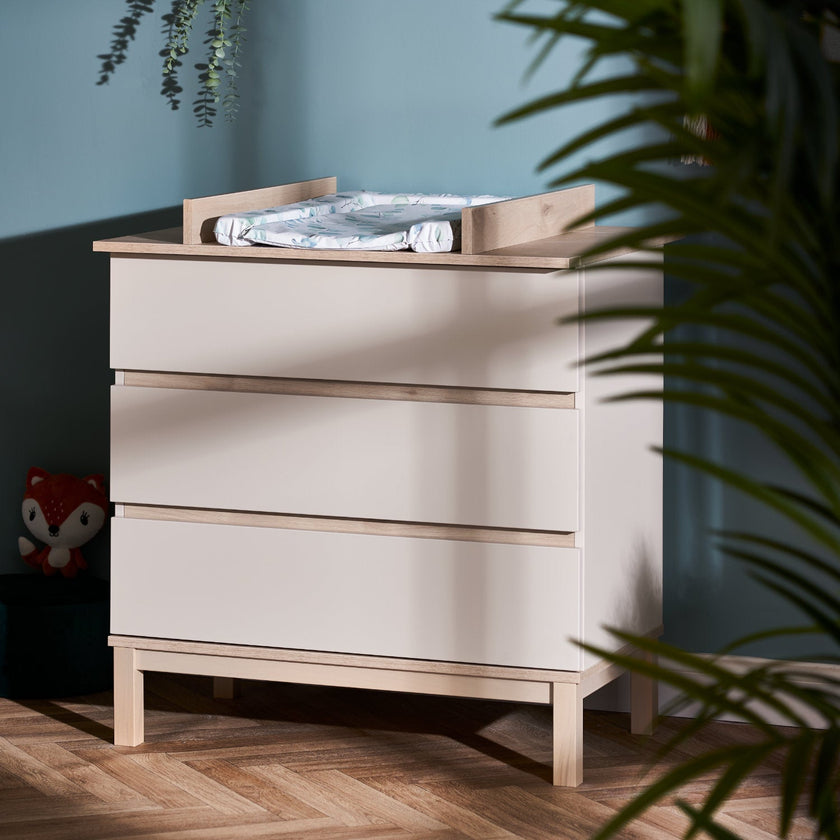 Chambre Duo Astrid - Lit 70x140cm + Commode 3 Tiroires - Satin - Mode Bébé Claye