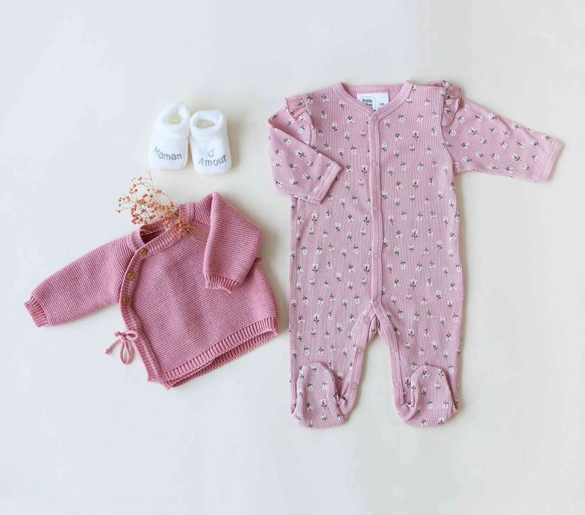 Brassière naissance chaussons et bonnet  VIEUX ROSE - Mode Bébé Claye